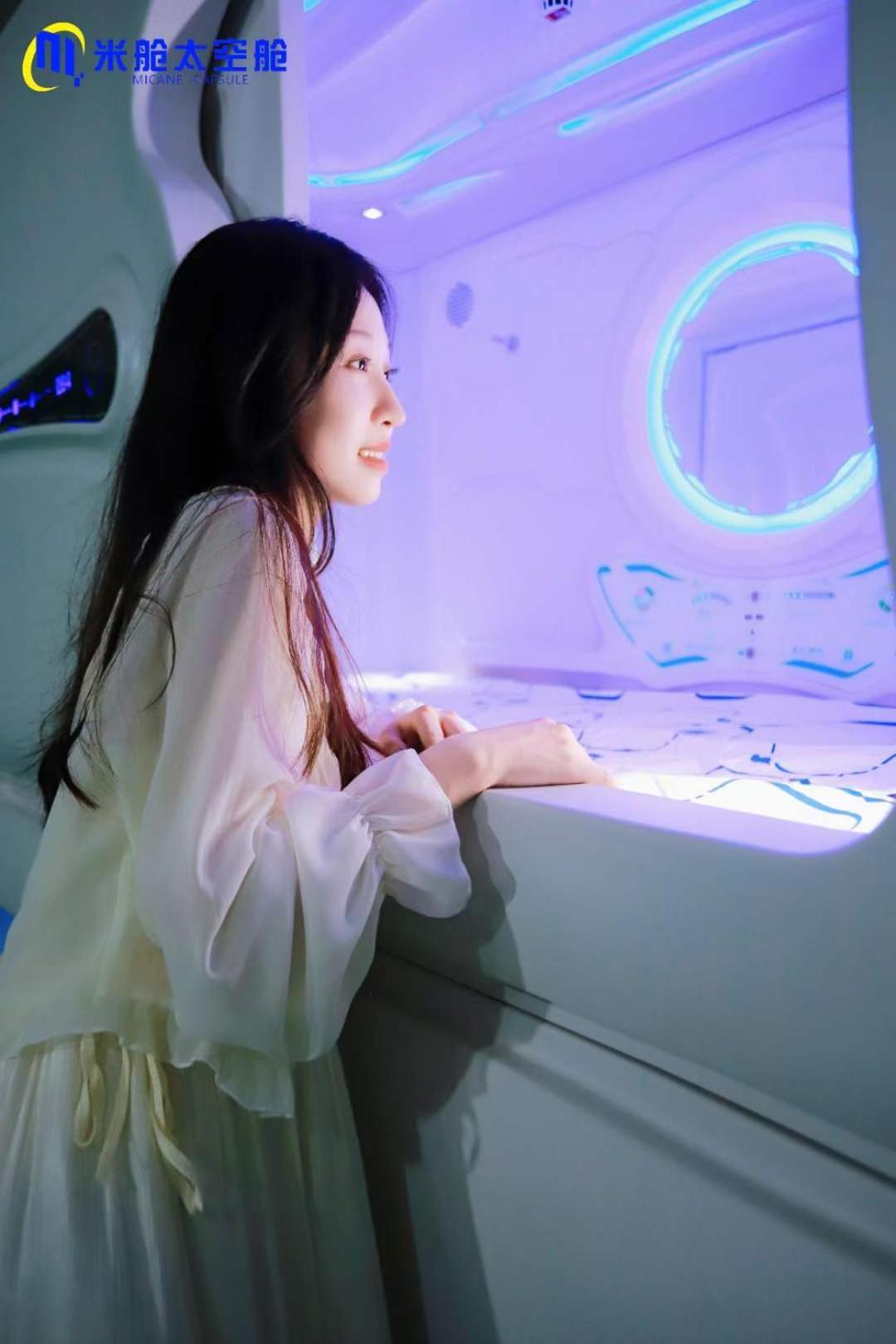 Panda Victor Space Capsule Hostel-Neo Nomad Белград Екстериор снимка
