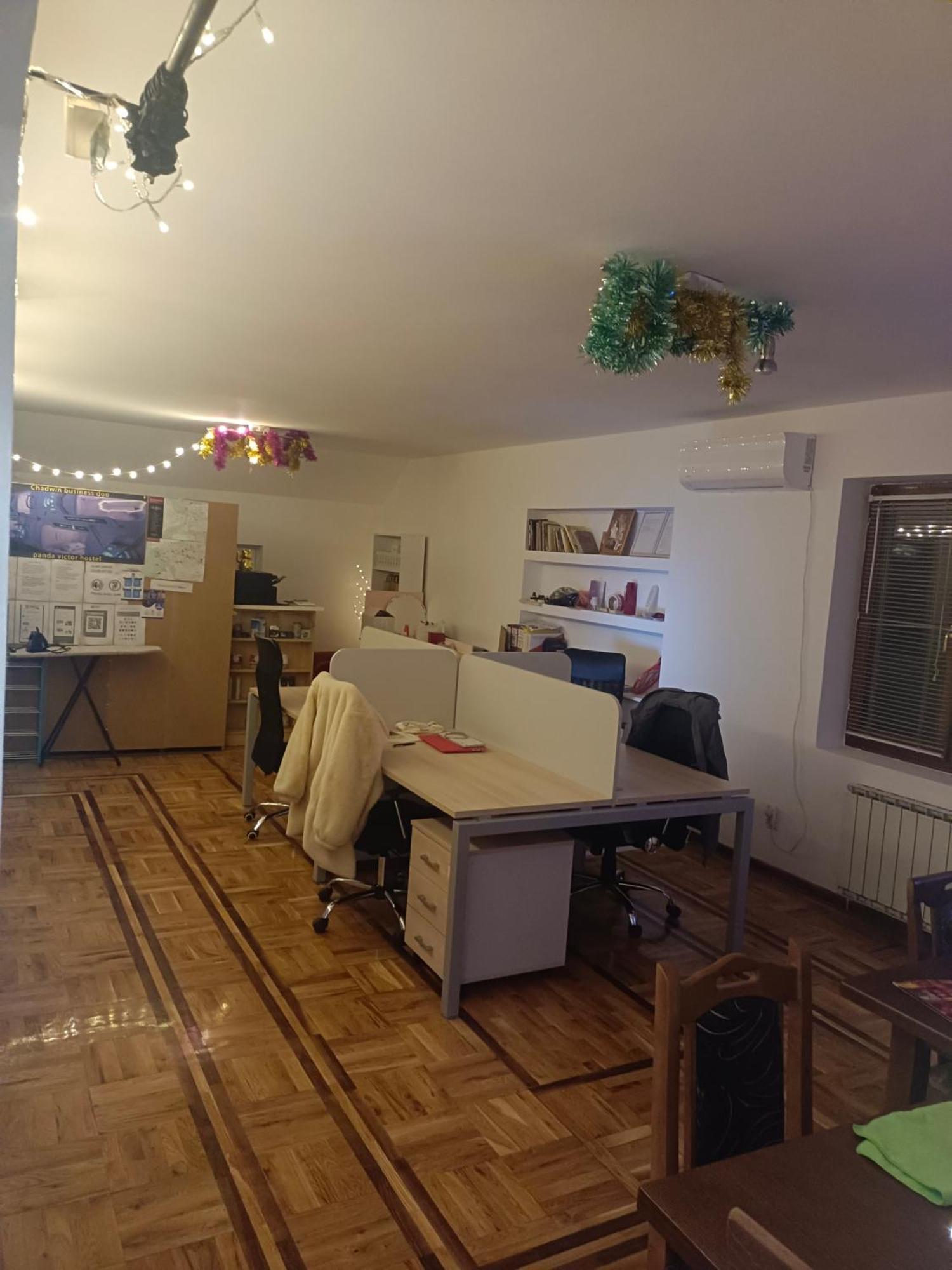 Panda Victor Space Capsule Hostel-Neo Nomad Белград Екстериор снимка